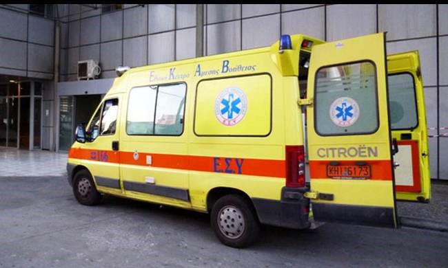 Nεαρός με τραύμα στο κεφάλι μετά από ατύχημα με ποδήλατο